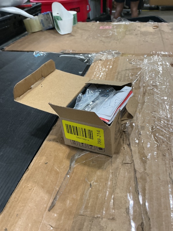 Photo 1 of **UNTESTED**
Nilight - 90027B 2PCS LED Light Bar Horizontal Bar Clamp Mounting Kit Fit on 0.75" 1" 1.25" Bull Bars Roof Racks Roll Cages for ATV UTV and Trucks, 2 Years Warranty