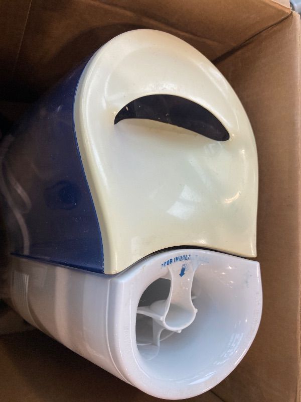 Photo 1 of ** SOLD AS IS, NO REFUND/RETURN** SEE COMMENTS!
Vicks Warm Mist Humidifier Filter?Free 1?Gal Tank, Auto Shut?Off, Night Light, VapoPad and VapoSteam Compatible