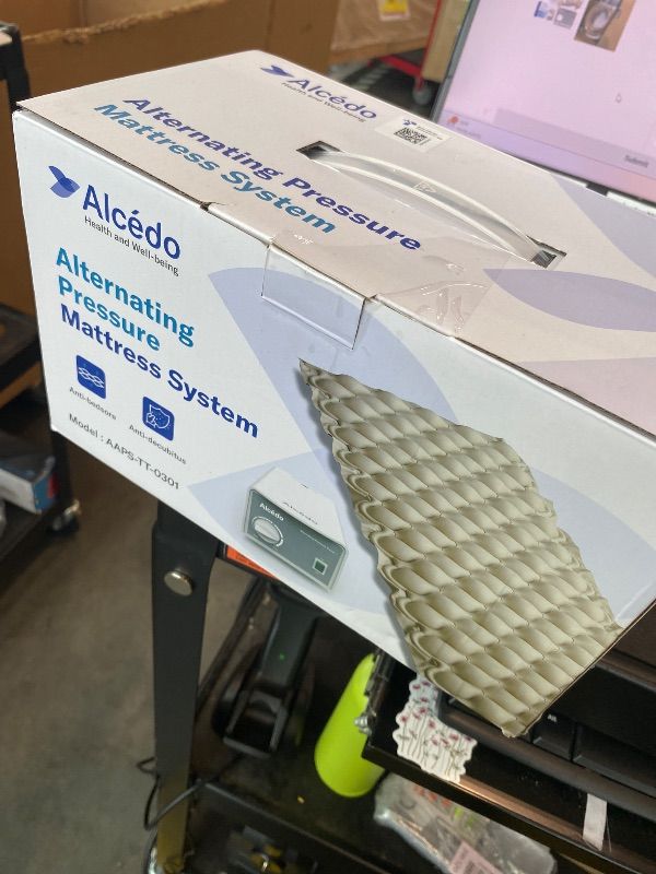Photo 1 of *UNTESTED*
Alcedo Alternating Air Pressure Mattress Pad for Bed Sore and Ulcer Prevention, Hospital & Home Use Medical Mattress Topper for Bedridden Patient, Adjustable Ultra Quiet Pump and Waterproof Cushion
