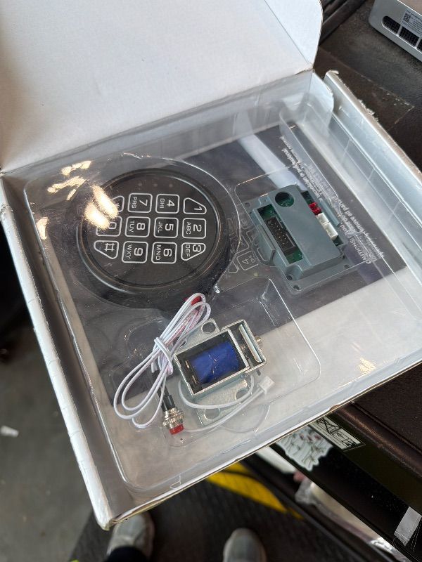 Photo 1 of **UNTESTED**
Electronic Safe Lock Replacement Keypad with Solenoid Lock, Gun Safe Lock with Programmable Electronic Keypad, Lock Fits High Security Safe Box and Security Cabinet