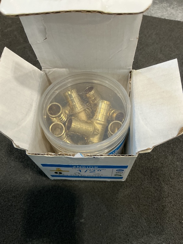 Photo 1 of (Znkiok®8 Pack) 1/2 Inch Pex Tee Fittings, For 1/2''Pex b Pipe,No Lead Brass,NSF,cUPC Certified.