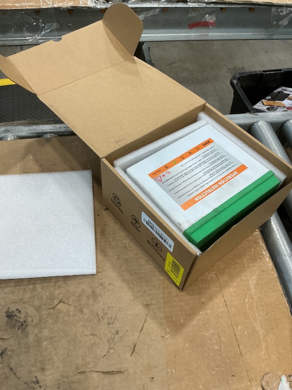 Photo 1 of **Untested**
Lithium Motorcycle Battery LiFePO4 YTX20L-BS 12.8V 10Ah 580-750CCA Powersports Battery For Motorcycle Compatible ATV, UTV, Jet Ski, 4 wheeler, Scooter, PWC, Seadoo, Polaris and Generator Battery