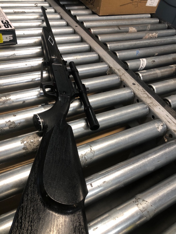 Photo 1 of *** Only***Daisy Powerline Model 880 Shadow Air Rifle Kit with 4x15 Scope - Includes 500 Count Pellets, 750 Count BBS, and Safety Glasses - 800 FPS, Multi-Pump Pneumatic - Black