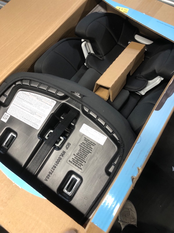 Photo 1 of ***DAMAGED - SEE NOTES/PICTURES***
Graco Tranzitions 3-in-1 Harness Booster Car Seat, Forward Facing Car Seat, Highback, to Backless Booster, Proof