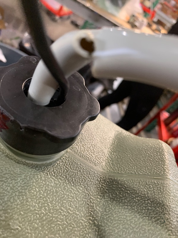 Photo 1 of ***Damaged hose***
SPACEREST Portable Shower for Camping with Integrated Design – Spill-Resistant, Electric Camping Shower, 5-Gallon Food-Grade Water Jug for Outdoor, Beach, Hiking, Dog Wash, 2 Batteries