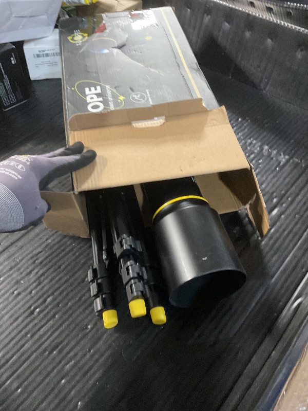 Photo 1 of ************Missing pieces- Missing finder scope, and zenith mirror************
Telescope, 70mm Aperture 400mm AZ Mount Astronomical Refracting Telescopes (20x-200x) for Kids & Adults, Portable Travel with Tripod Phone Adapter, Remote Control, Easy to Use