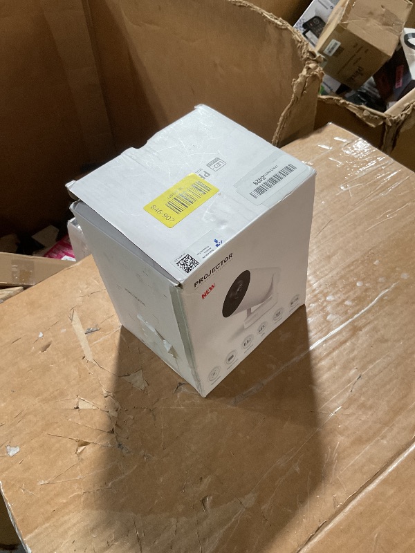 Photo 1 of [Electric Focus]Mini Portable Projector with 4K Support, Bluetooth 5.4 WIFI6, 5watt Sound Base Speaker, 260 ANSI, Android 11, 210° Rotation , Auto Keystone Correction Video Projector HY300 PLUS