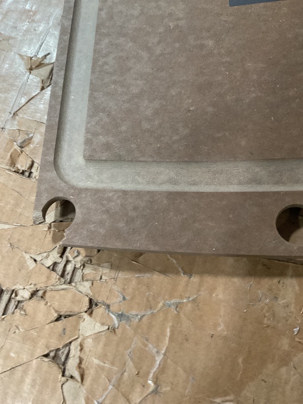 Photo 1 of * one corner is broken *
Epicurean All-in-One 14.5" × 11.25" Cutting Board, Nutmeg