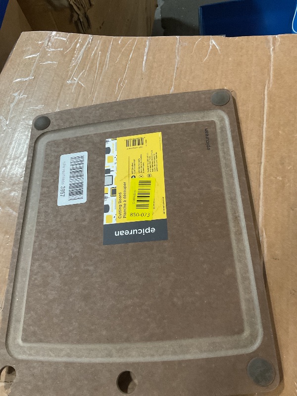 Photo 1 of * one corner is broken *
Epicurean All-in-One 14.5" × 11.25" Cutting Board, Nutmeg