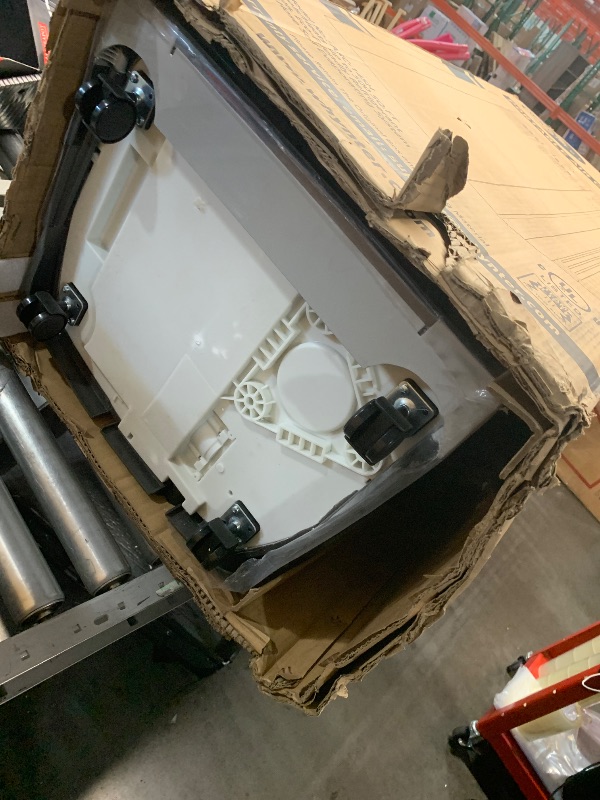 Photo 1 of ****PARTS ONLY****
***DAMAGED - SEE NOTES/PICTURES***
Whynter Portable Air Conditioner 14,000 BTU & Heater with Dual Hose Dehumidifier & Cooling Fan for 500 Sq Ft Rooms, Includes AC Unit Window Kit, ARC-14SH (9,200 SACC)