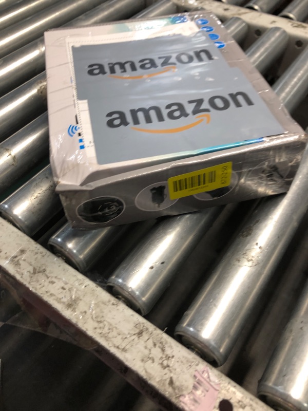 Photo 1 of ***MISSING PARTS***
spnanma Wireless Trailer Lights Kit Magnetic, LED Wireless Tail Lights for Trailer with Strong Magnet and Rechargeable Battery, IP67 Waterproof, Portable Tow Light Set for Trucks, RVs, Boats, Campers