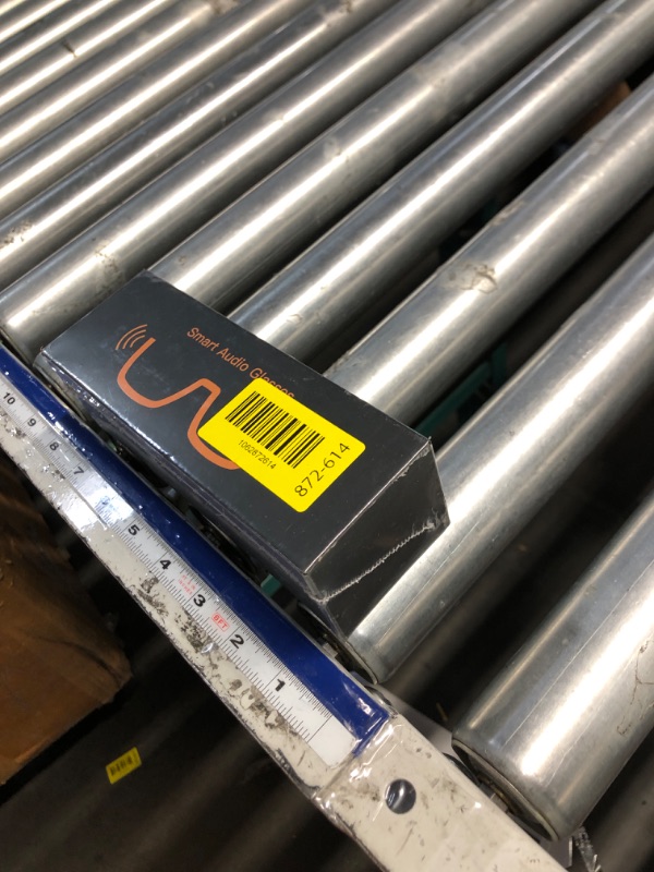 Photo 1 of ***FACTORY SEALED*** MNVOEQ AI Smart Wireless Bluetooth Translation Glasses for Men/Women with Speakers/Bluetooth&140+ Languages Translation Sports/Travel/Drive/Busniess (C2+AI+Color Change Lenses+Black)