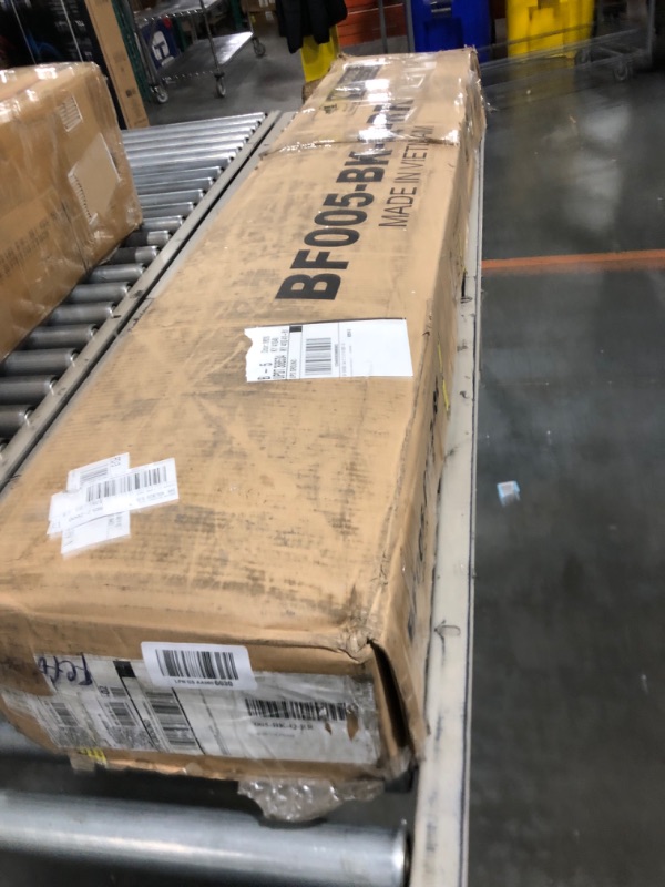 Photo 1 of ***UNKNOWN MODEL***Bed frame