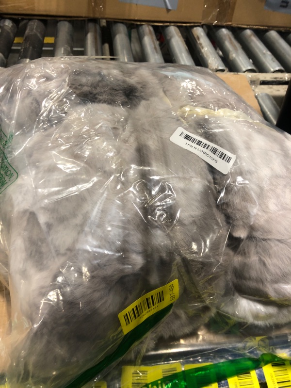 Photo 1 of *MINOR DAMAGE - USED*
Cozy Bliss Faux Fur Throw Blanket for Couch, Fuzzy Soft Plush Thick Bubble Blanket for Sofa Bedroom Living Room, 50 * 60 Inches Tie-dye Taupe