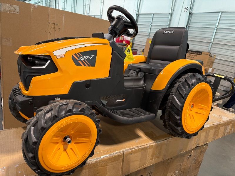 Photo 1 of 
**only veicle**
3 in 1 Kids 24V Ride On Tractor, Excavator & Bulldozer, Electric Vehicle w/Trailer, Digger, Shovel Bucket, Remote Control, EVA Tires, LED Lights, Music & USB, Battery Powered Ride On Car Toy, Yellow