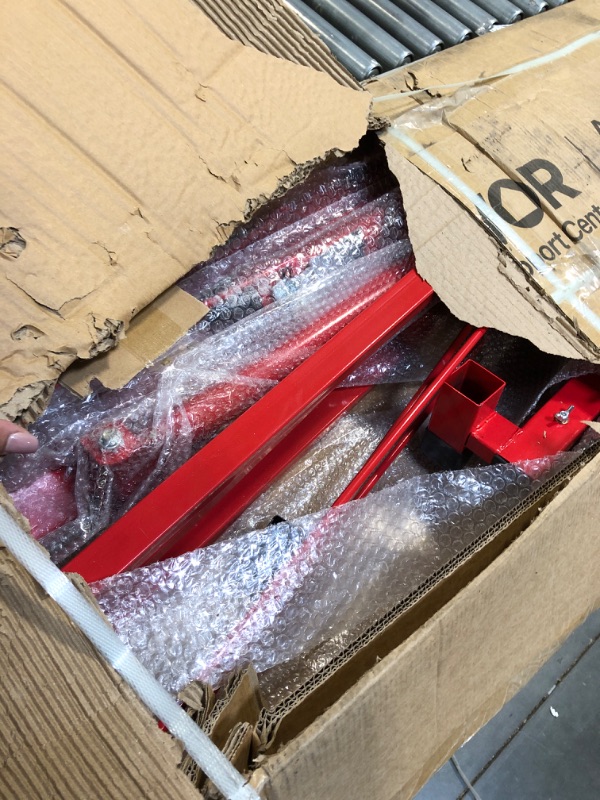 Photo 1 of **The only thing missing from the device is the wheels and the board.**
VEVOR 16ft Drywall Lift, Heavy-Duty 150 lbs Sheetrock Hoist with Adjustable Telescoping Arm, Lockable Wheels, Drywall Lifter Panel Jack Hoist Tools Ideal for Ceiling & Wall Installati