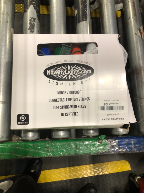 Photo 1 of *UNTESTED*
25 Foot C9 Multi Ceramic Christmas String Light Set - Opaque Bulbs - Roofline Light String - Green Wire