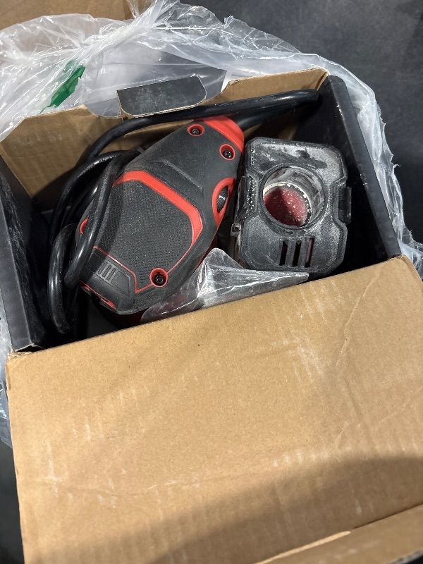 Photo 1 of ***VERY USED**
SKIL 5” Random Orbital Sander with Cyclonic Dust Box & 3pc Sanding Sheet - SR211601, Multicolor