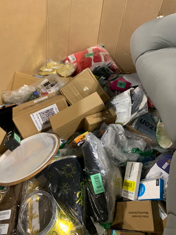 Photo 1 of ****FINAL SALE**** MISC/ MYSTERY ITEM PALLET