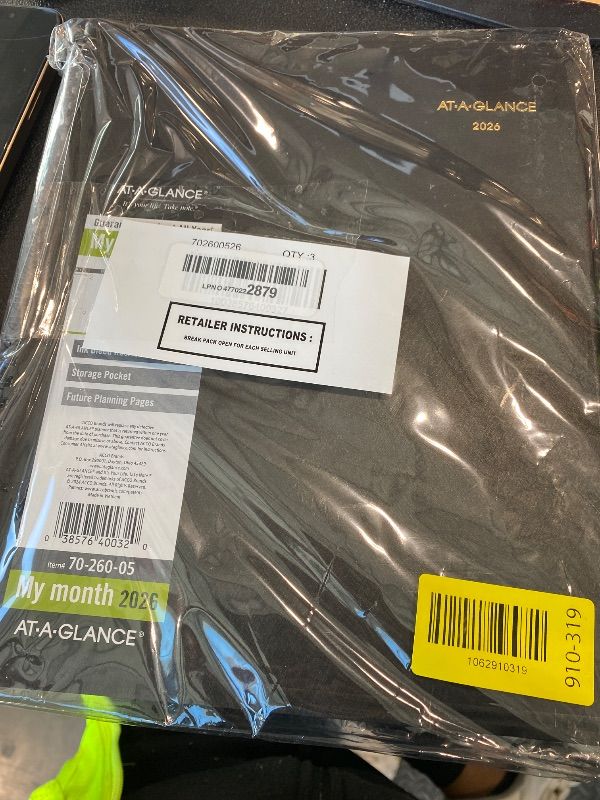 Photo 1 of *MINOR DAMAGE - USED*
AT-A-GLANCE 2026 Planner, Monthly, 15-Month, 9" x 11", Large, Black (702600526)