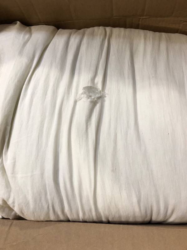 Photo 1 of ****RIPPED***Bedsure Full Size Comforter Sets - Bedding Sets Full 3 Pieces, Bed in a Bag White Bed Sets with Comforter, Sheets, Pillowcases & Shams, Adult & Kids Bedding