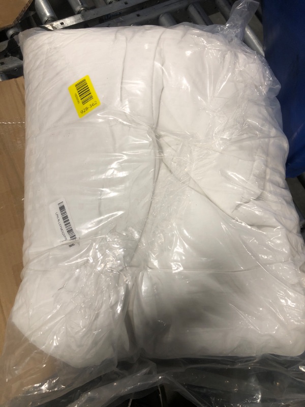 Photo 1 of *** SIMILAR IMAGE*** Ultra Soft Twin Mattress Topper - Cloud-Like Mattress Pad for Back Pain Relief - Breathable Cooling Material for Hot Sleepers