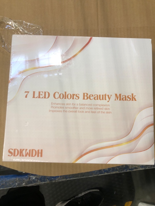 Photo 1 of ***FACTORY SEAL** SDKWDH Red Light Photon Facial Mask, Wireless Rechargeable & Ergonomic Design with NIR, Portable for Home & Travel, Gold