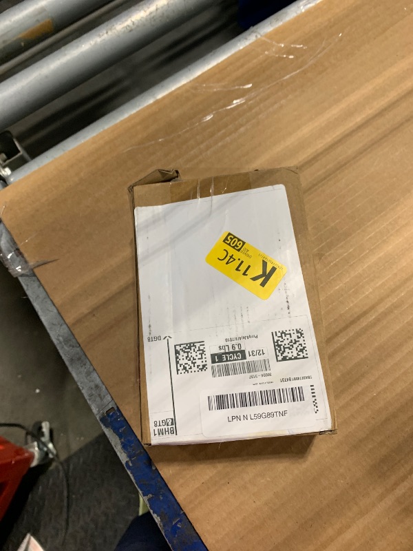 Photo 1 of 1 Pack Upgrade Bird Bath Heater for Outdoors in Winter, Pond Deicer 60 Watts Birdbath Deicer Water Heater Thermostatically Controlled with Auto Shut off Function for Patio Lawn (White)