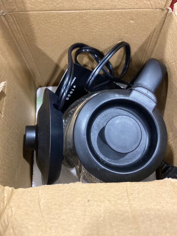 Photo 1 of *MINOR DAMAGE - USED*
Chefman Electric Kettle with Tea Infuser, Compact 1L (4 Cups), 1500W, Removable Lid for Easy Cleaning, Boil-Dry Protection, Stainless Steel Filter, BPA Free, Auto Shut Off, Small Electric Tea Kettle