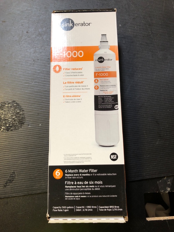 Photo 1 of INSINKERATOR F-1000 Under Sink Water Filter Replacement Cartridge for INSINKERATOR Water Filtration System, Chlorine Filter, White