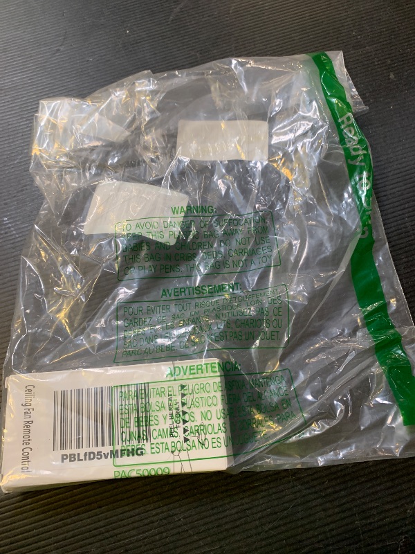 Photo 1 of Replacement Remote for Harbor Breeze Hampton Bay Ceiling Fan Remote Control,3-Speed Light Dimmer 303.9MHz for FAN-11T L3HFAN11T 35T1 CHQ8BT7030T UC7030T CHQ7030T 2AAZPFAN53T FAN-53T(Remote Only)