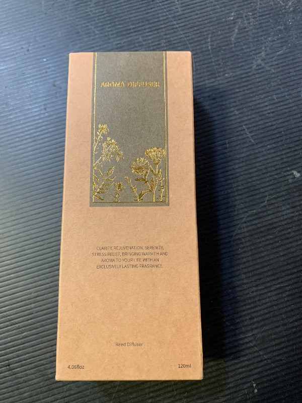 Photo 1 of GAGINGOOLD Reed Diffuser, 4 oz Earthy Sandalwood Scent Diffuser with 7 Sticks, Long Lasting Reed diffusers for Home, Elegant Fragrance for Bathroom Bedroom Office Decor, Air Fresh