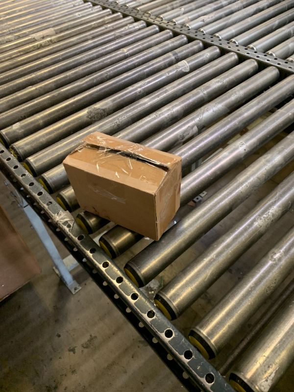 Photo 1 of 10 Pack Spring Clamps Heavy Duty - Assorted Sizes Spring Clips Plastic 6.5 Inches, 4.5 Inches, 3.5 Inches Set - Backdrop Clips Small Clamps For Crafts Woodworking Background