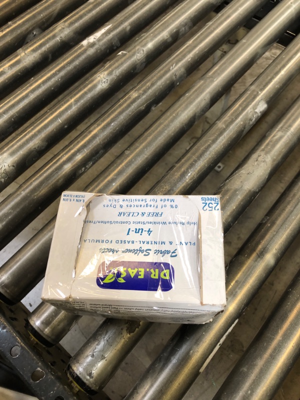 Photo 1 of DR.EASY Dryer Sheets Plant Based Formula 252 Ct Fabric Softener sheets for Laundry Free & Clear Essential Oil Scented No Artificial Fragrances No Dyes Reduce Static & Wrinkles Help Repel Pet Hair