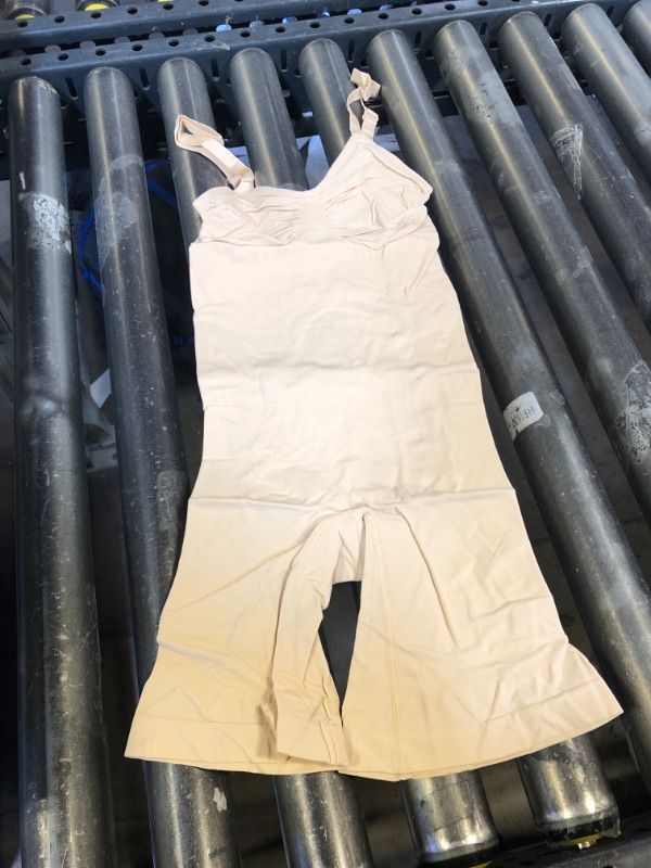 Photo 1 of WOMENS SHAPE WARE SIZE S/M 