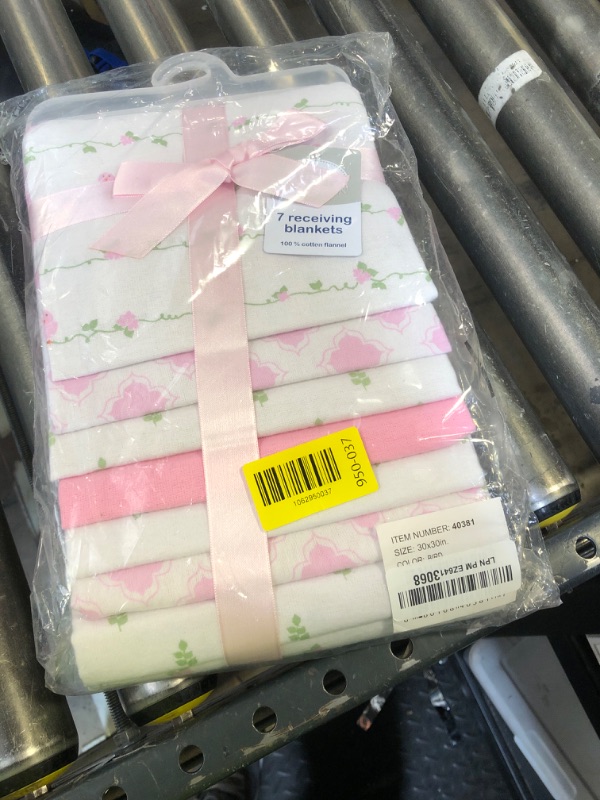 Photo 1 of Luvable Friends Unisex Baby Cotton Flannel Receiving Blankets, Bird 7-Pack, One Size