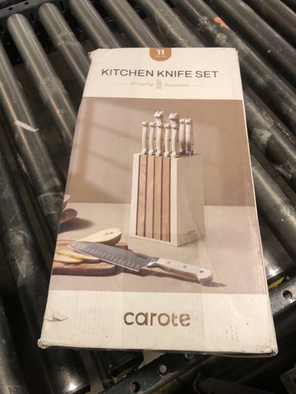 Photo 1 of KITCHEN KNIFE SET