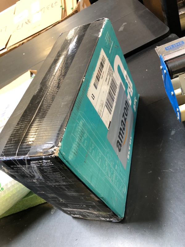 Photo 1 of SKE Compact Size 425VA/240W UPS Battery Backup & Surge Protector for Computer UPS Uninterruptible Power Suppl Phoenix VL425