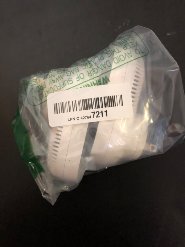 Photo 1 of Carbon Monoxide Detectors, Plug in CO and Natural Gas Detector, Combination Gas & Carbon Monoxide Detectors with Alarm - Portable 4 in 1 CO & Gas Detector with Temperature/Humidity for Home/Travel/RV
