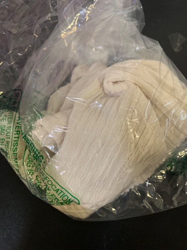 Photo 1 of 1pcs only---Zeagoo Women's High Neck Slim Fitted Basic Tank Top Knit Textured Sleeveless Blouses