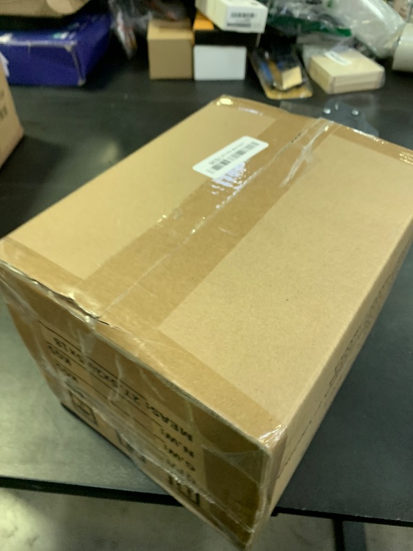 Photo 1 of CELYYPU 500 watt Voltage Conversion Transformer Heavy-Duty Step-up/Step-Down AC 110V/120V/220V/240V Power Conversion, with resettable Circuit Breaker Protection, with US Power Cord, LCD Display