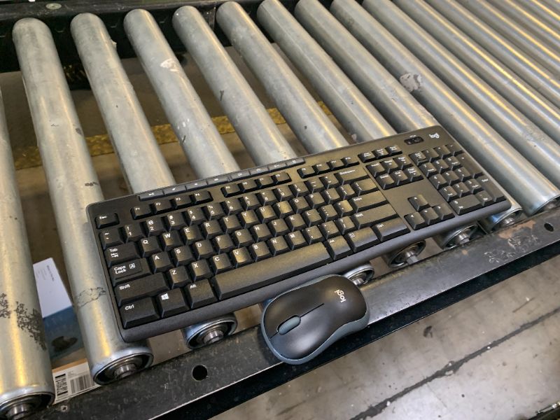 Photo 1 of logi keyboard and mouse 