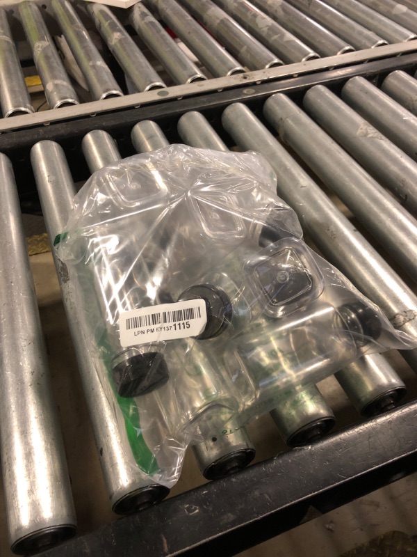 Photo 1 of 10 Pcs 8 oz Plastic Juice Bottle Reusable Transparent Bulk Beverage Containers with Black Lids for Juice, Drinking Milkshake Tea, Milk, Juicing Smoothie Water and Other Beverages, Fridge Storage