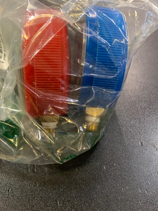 Photo 1 of equlup Air Conditioner Refrigerant Gauge, Brass Refrigerant Pressure Gauge Clear High and Low Pressure Gauge 10mm 0.4in Connector Diameter for R410A R134A R22 Refrigerant