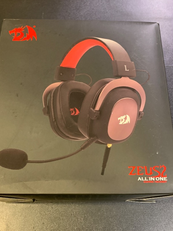 Photo 1 of Redragon H510 Zeus Wired Gaming Headset - 7.1 Surround Sound - Memory Foam Ear Pads - 53MM Drivers - Detachable Microphone, Works for Multi-Platforms PC, PS4/3 & Xbox One/Series X, NS