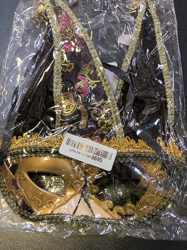 Photo 1 of FOMIYES Masquerade Party Mask: Halloween Carnival- Lace Style - Fancy Dress Ball Dress Up Black Gold Mask for Women and Man