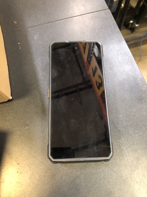 Photo 1 of Ulefone Armor 33 Pro 5G Dual Screen Rugged Phone, 6.95" FHD 120Hz + 3.4" Screen, 25500mAh (66W) 32GB+512GB, 50MP+50MP+64MP+32MP, Infinite Halo, 118dB Speaker Android 14 Rugged Smartphone NFC