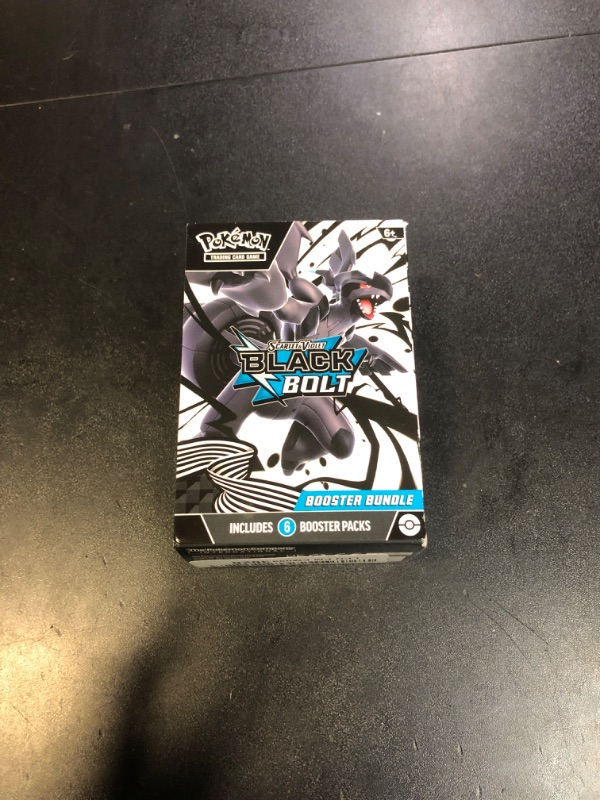 Photo 1 of Pokemon TCG Scarlet & Violet 10.5 Black Bolt Booster Bundle Set