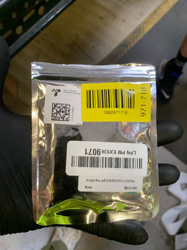 Photo 1 of ???? ???????? for Apple Watch Charger Magnetic Fast Charging Cable [Portable] Magnetic Wireless Charging Compatible with iWatch Series Ultra/SE/11/10/9/8/7/6/5/4/-[3.3FT] White