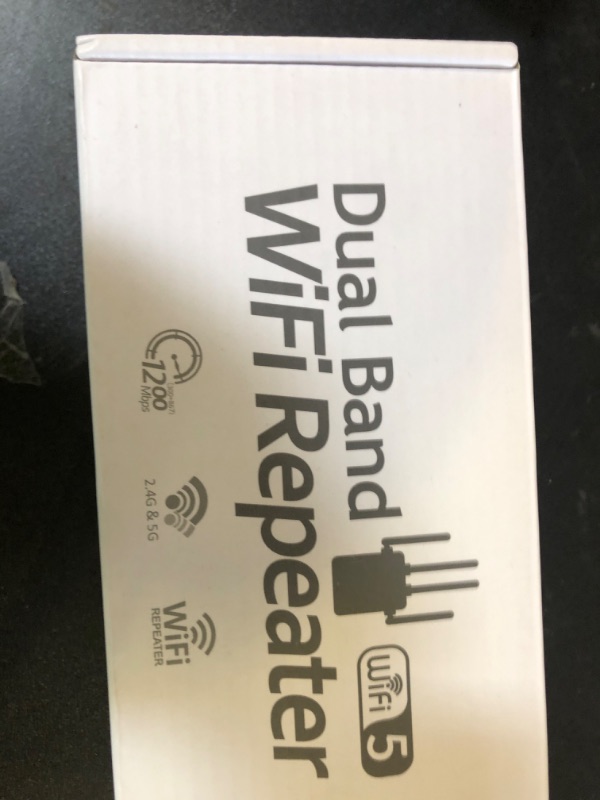 Photo 1 of Dual Band Wifi Repeater
